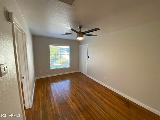 Foto del edificio - 2340 North 11th St