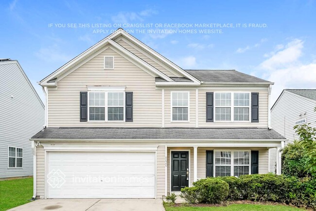 Building Photo - 8020 Caliber Woods Dr