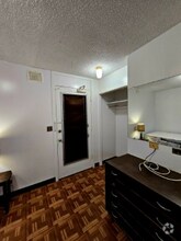 Building Photo - 929 Sheridan St