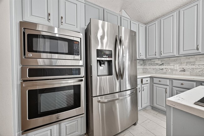 Building Photo - 14115 Withersdale Dr