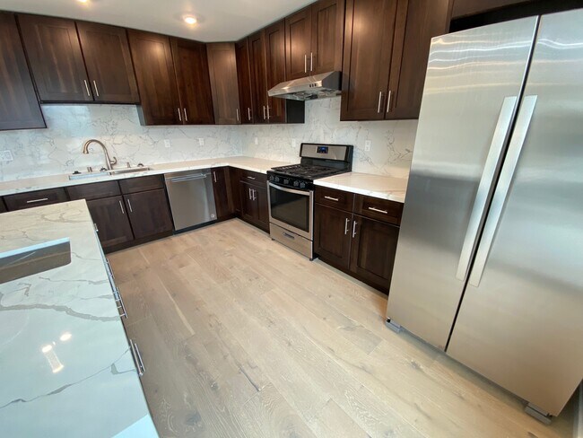 Foto del edificio - 2409 17th Ave