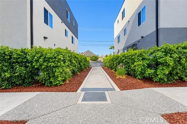 Foto del edificio - 1421 S New Hampshire Ave
