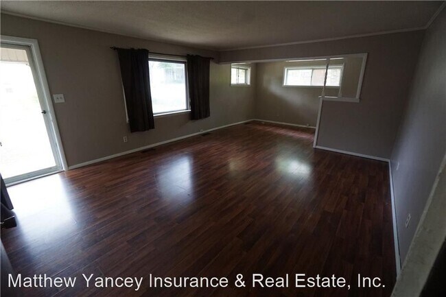 Building Photo - 3 br, 2 bath House - 1501 Dechard St