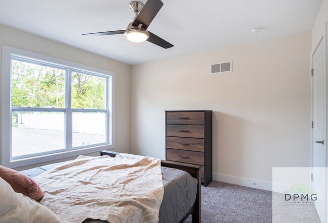 Foto del edificio - 414 Haven St