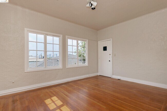 Foto del edificio - 970 Vermont St