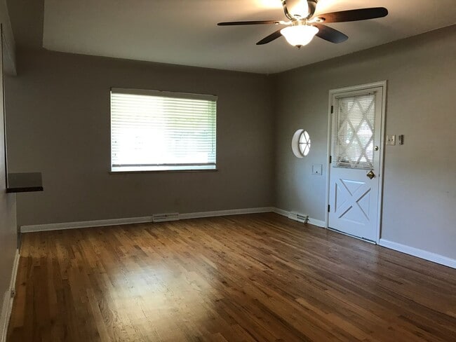Photo - 3900 Yarrow St Apartment