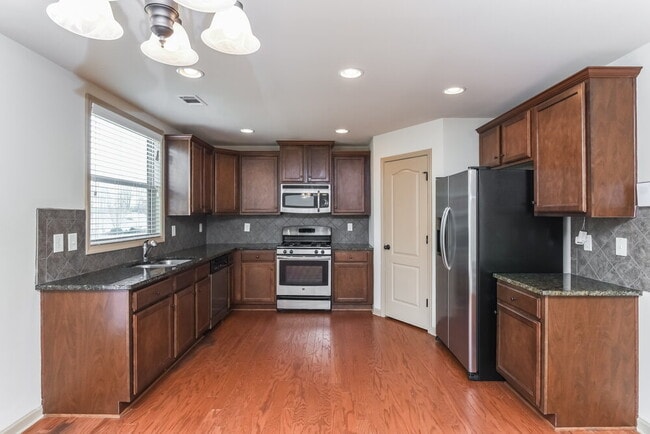 Foto del edificio - 3258 Sag Harbor Ct NE