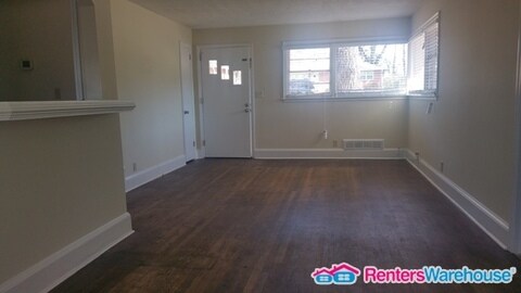 Primary Photo - 2677 Woodridge Dr