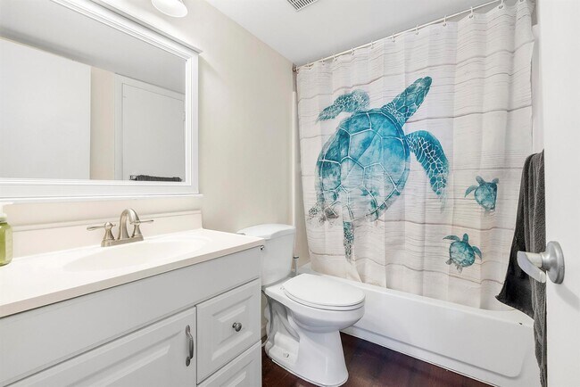 Foto del edificio - 125 Shore Ct