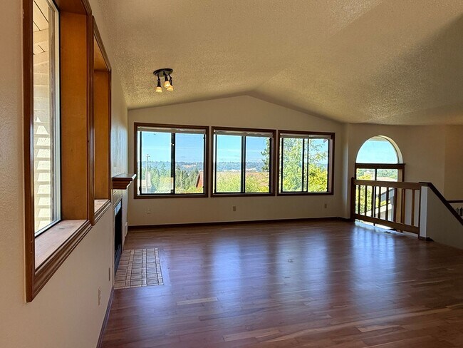 Foto del edificio - 3bd/2ba Renton Home