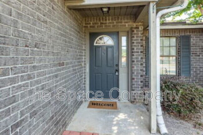 Foto del edificio - 404 Erskine St