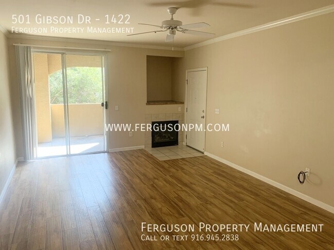 Foto del edificio - Fantastic Two Bedroom Condo with Detached ...