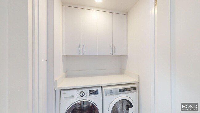 Foto del edificio - 145 E 16th St