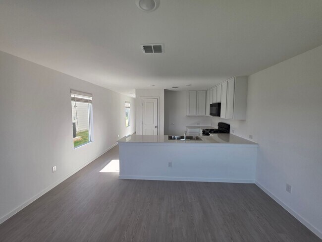 Foto del edificio - Two-Story Beauty in Foree Ranch – New Cons...