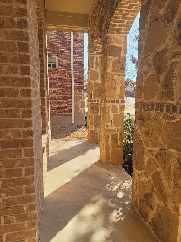 Building Photo - 10632 Helen Dr