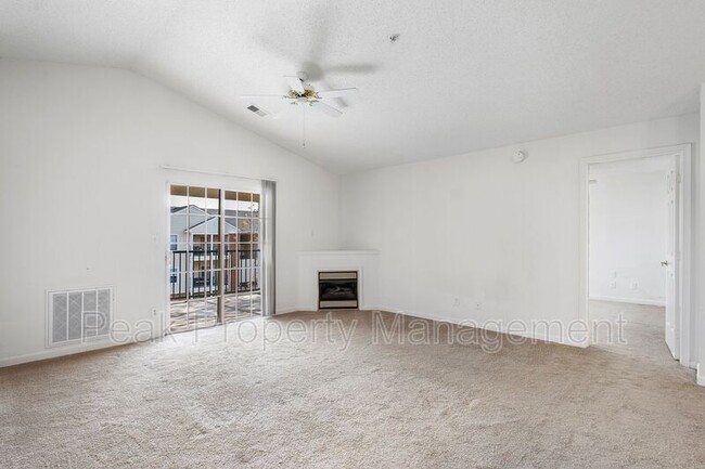 Building Photo - 701 Masters Row