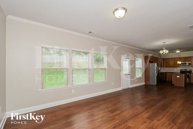 Foto del edificio - 119 Dynasty Ln