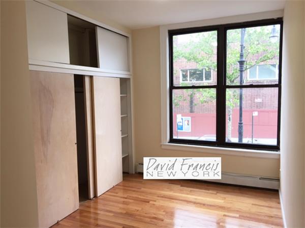 Foto del edificio - 3814 30th Ave