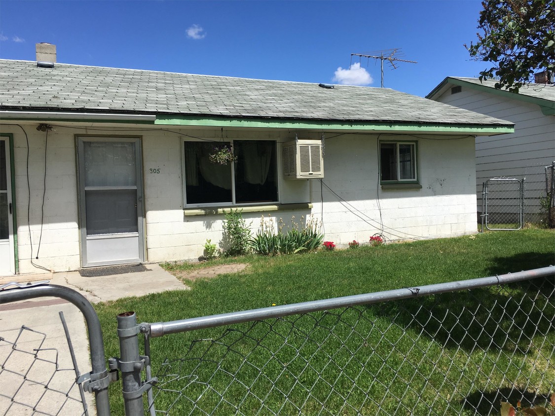 305 E Idaho St Unit 305, Middleton, ID 83644 Room for Rent in Middleton, ID