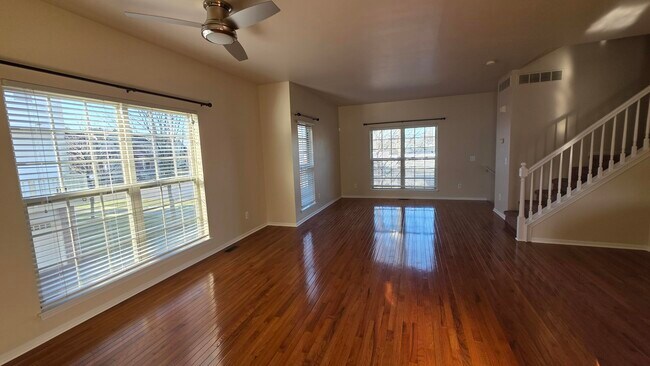 Foto del edificio - 1449 Beachland Blvd