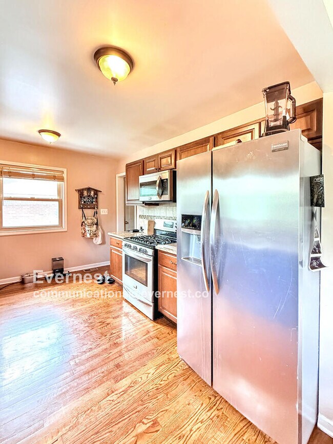 Foto del edificio - 2503 Maplewood Ave