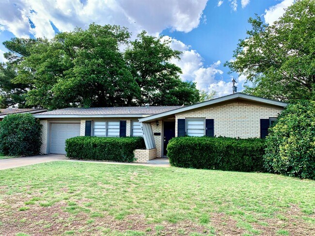 Foto del edificio - 4816 43rd St