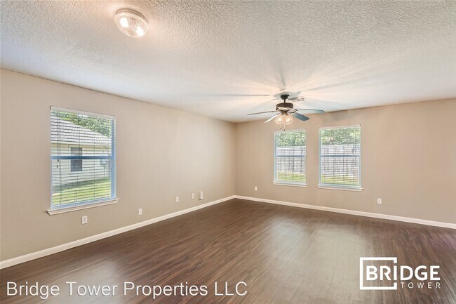 Building Photo - 3 br, 2.5 bath House - 11811 Belle Court