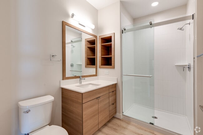 1BR, 1BA - 661SF - Bathroom - Ratio