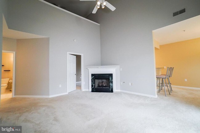 Building Photo - 11338 Westbrook Mill Ln