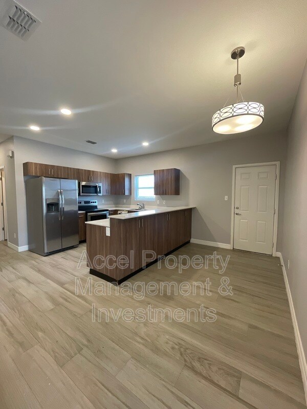 Foto del edificio - 3900 Whitewing Ave