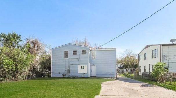Building Photo - 1218 7th St N