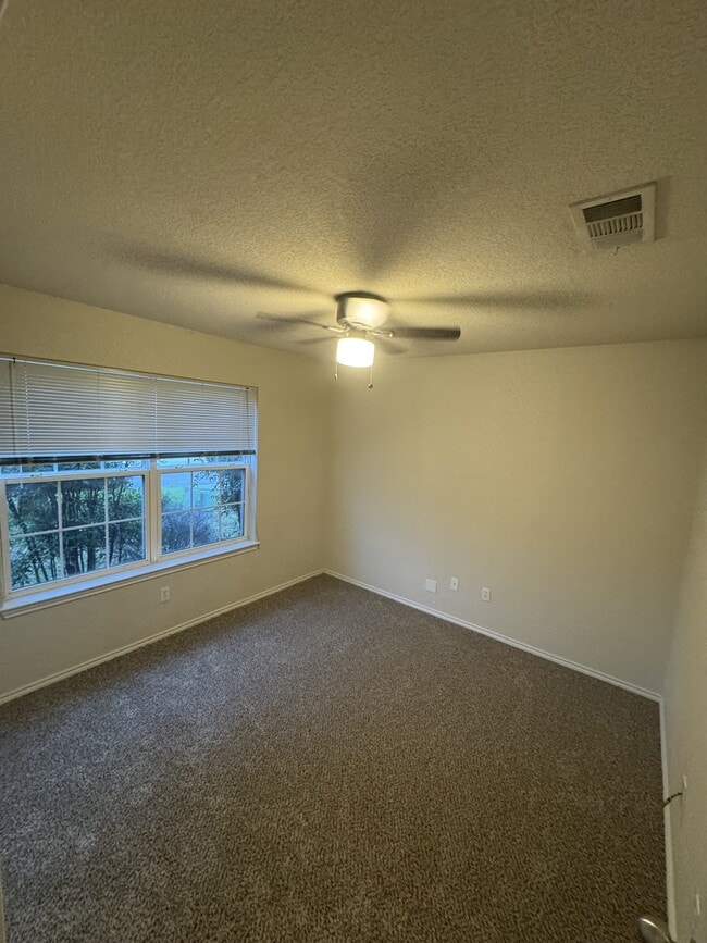 Building Photo - 7717 Redbrush