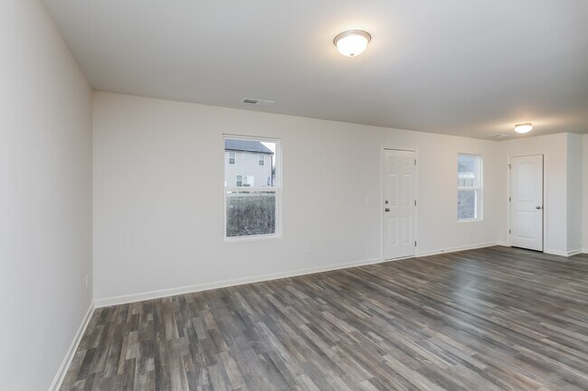 Foto del edificio - 332 Village Creek Dr