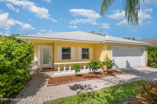 Foto del edificio - 4920 Somerville Dr