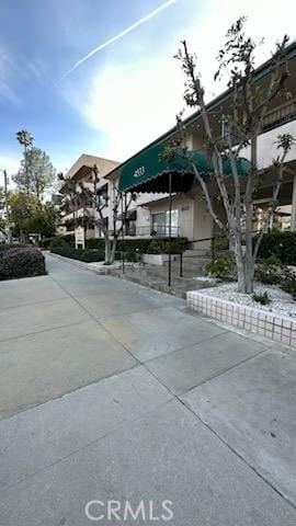 Foto del edificio - 4533 Colbath Ave