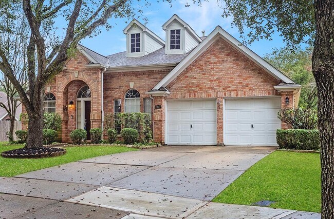 Foto del edificio - 2407 Great Oaks Dr