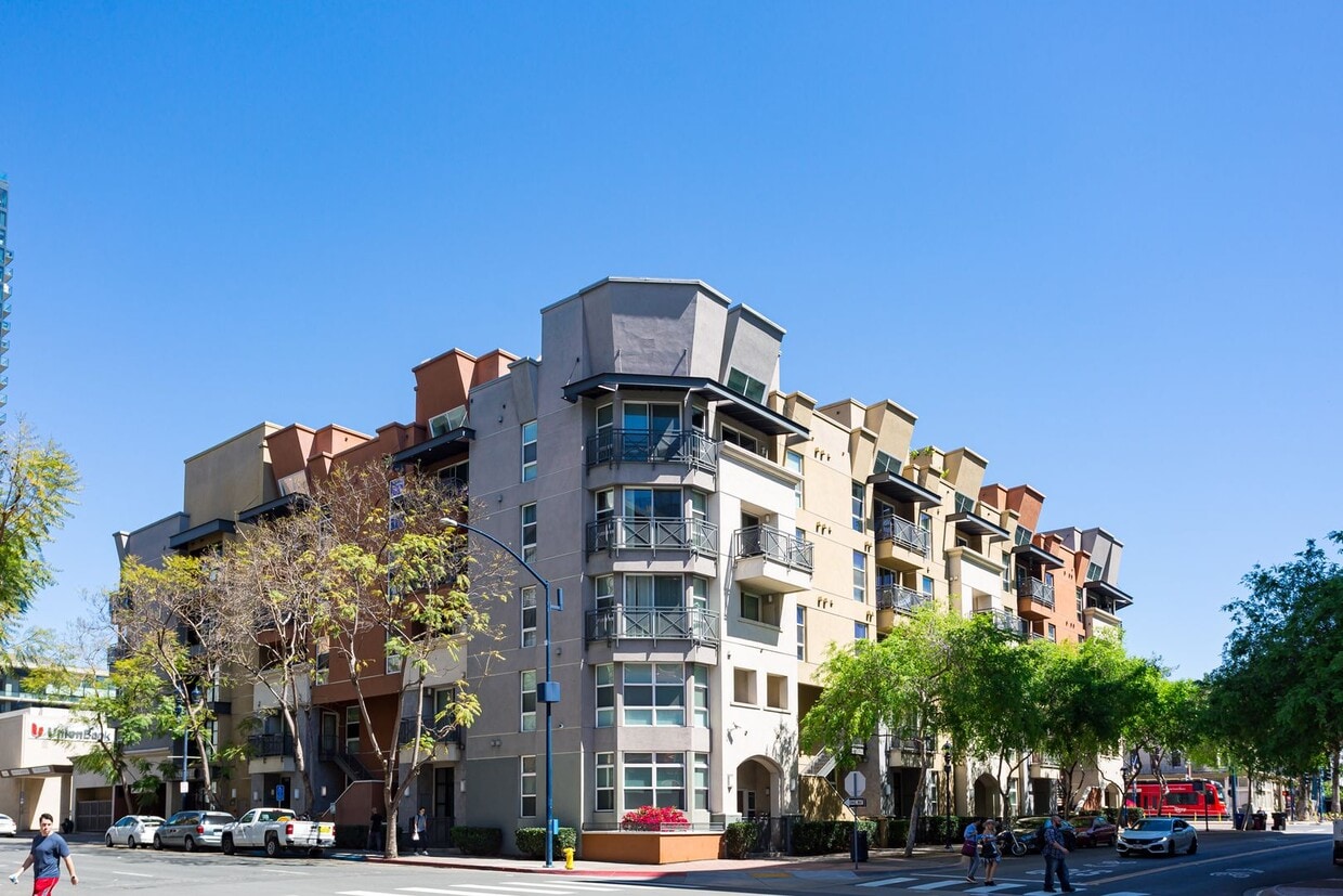 Foto principal - 525-511 N 11th Ave
