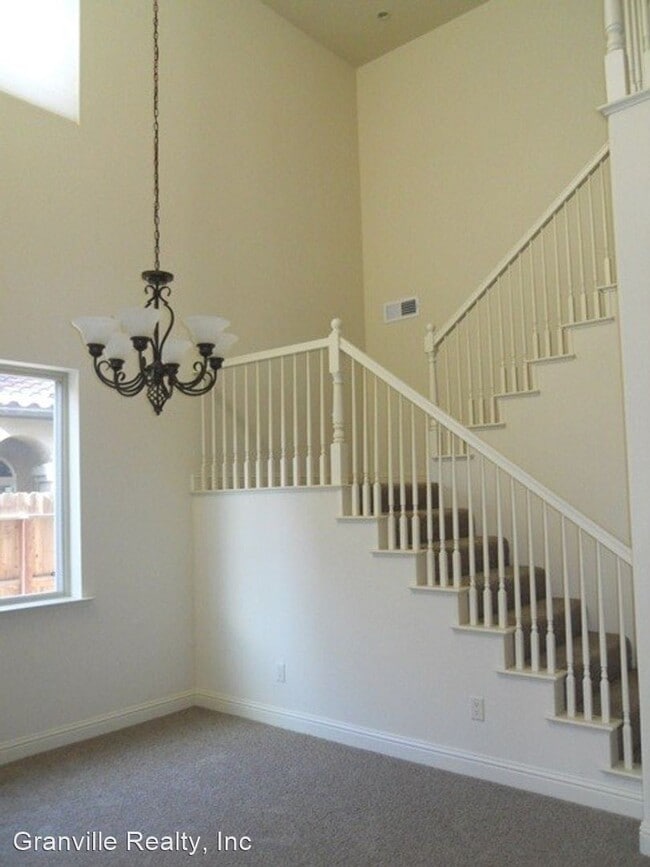 Foto del edificio - 4 br, 3 bath House - 1207 E. Via Verde Dr.