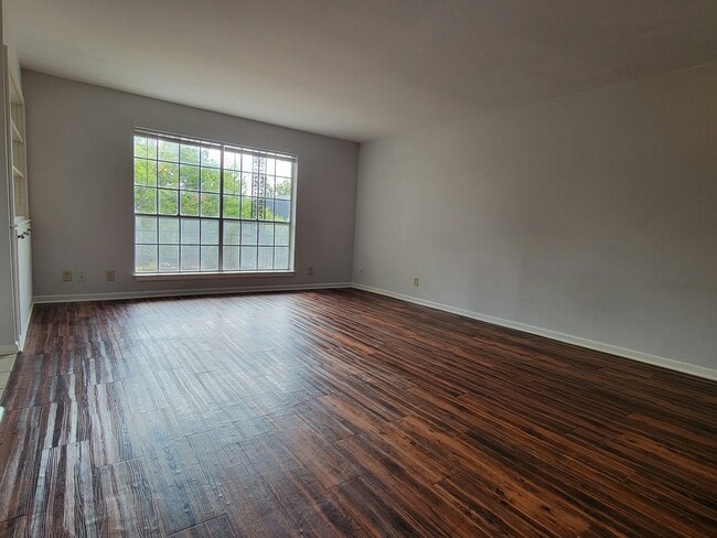 Foto del edificio - 8401 N New Braunfels Ave