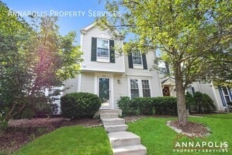 Building Photo - 1245 Seminole Dr