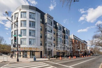 Building Photo - 1391 Pennsylvania Ave. SE