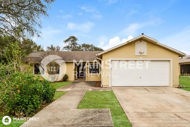 Foto del edificio - 2420 Tracy Ln, Deltona, FL 32738