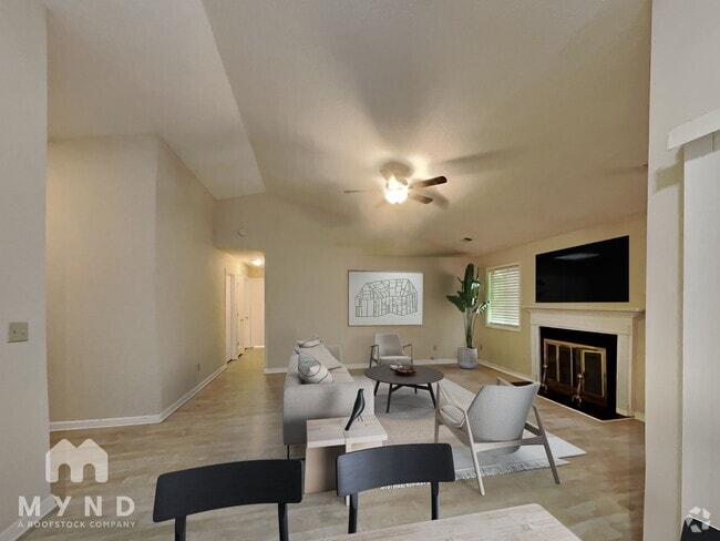 Building Photo - 10983 Morning Dove Dr
