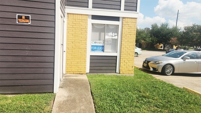 Building Photo - 12511 Ashford Meadow Dr