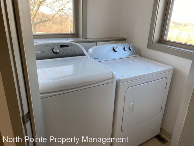 Building Photo - 1 br, 1 bath House - 1023 Letort Rd.