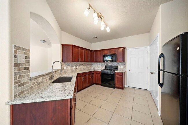 Foto del edificio - 2407 Lacyberry St