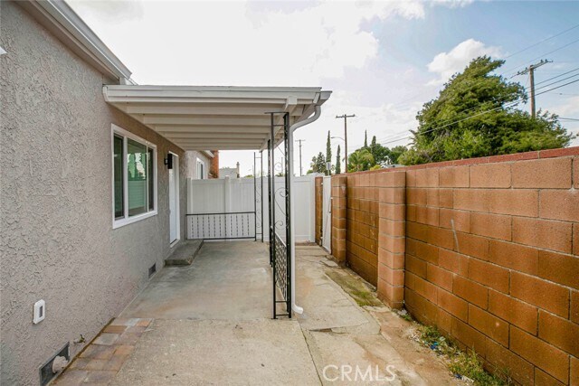 Building Photo - 7756 Beck Ave