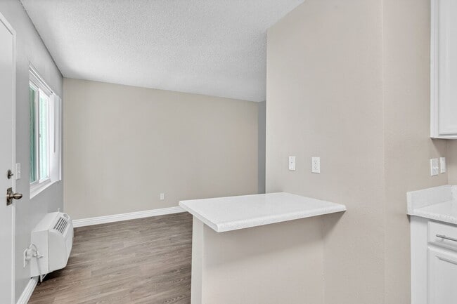 Interior Photo - The Madison