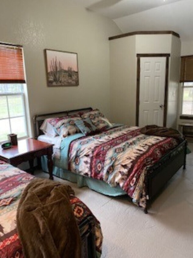 Guest Bedroom 2 - 700 Oak Grove Loop