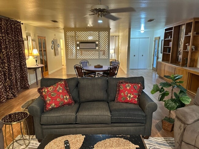 Building Photo - ONE BEDROOM, one bath, FULLY FURNISHED; ALL BILLS PAID